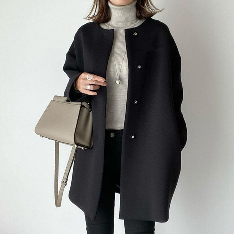 LIA – ELEGANT STRAIGHT COAT
