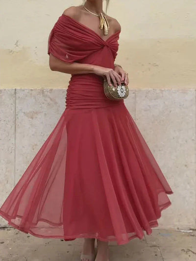 Helodia | Elegant Dress With V-Neckline