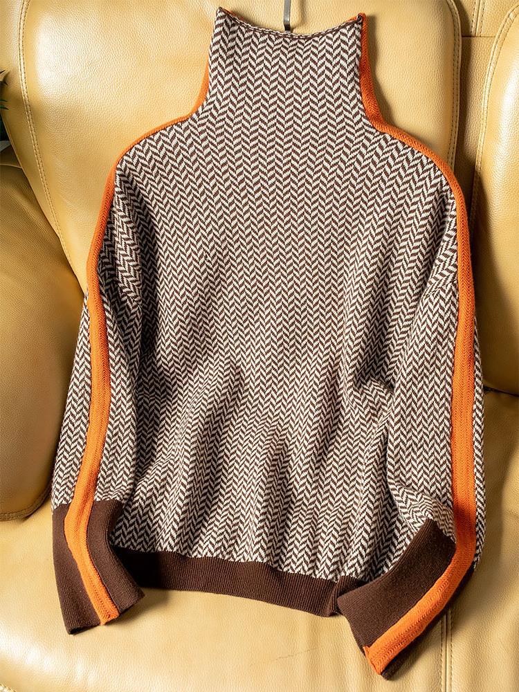 Ariela | High-neck sweater with striking contrast stripes
