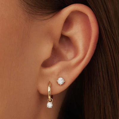 Earrings with Larmes de Lune stones | Gold