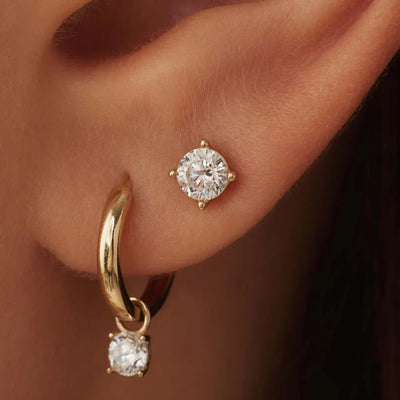 Earrings with Larmes de Lune stones | Gold